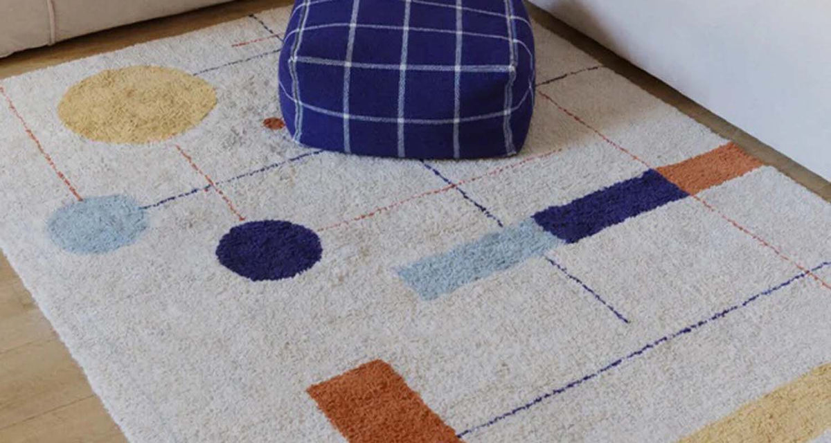 Washable Rug Geometrical Shapes by Lorena Canals, showing washable rug geometrical shapes in live shot.