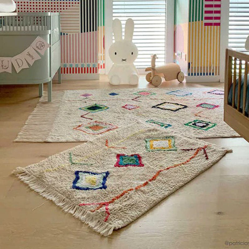 Bereber Style Washable Rug by Lorena Canals, showing bereber style washable rug in live shot.