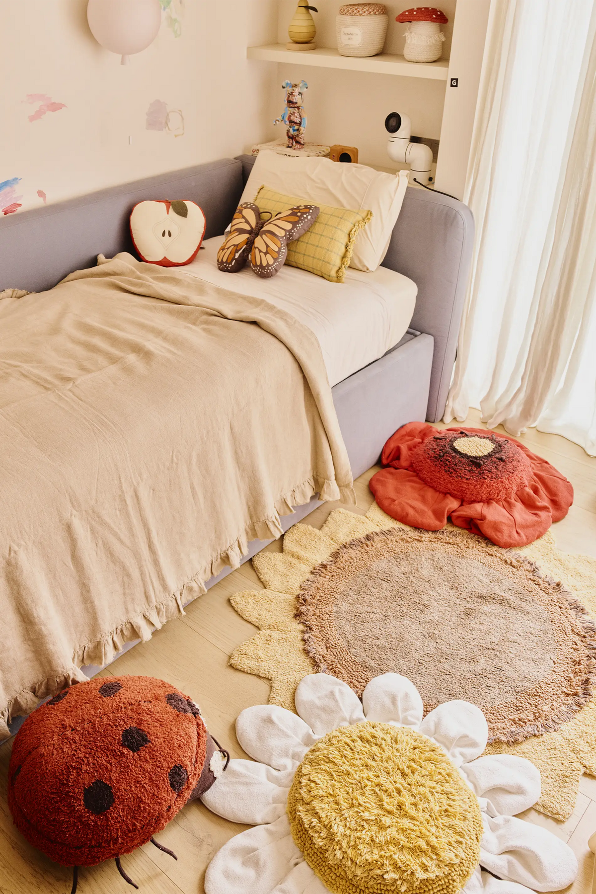 Washable Rug Sunflower by Lorena Canals