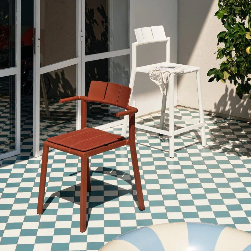 Yard Stool by Toou, showing yard stool in live shot.