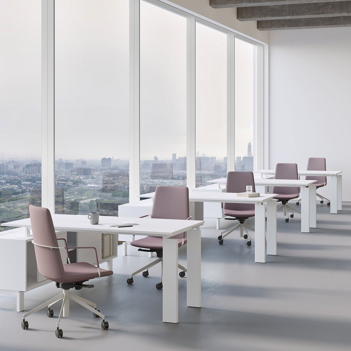 Zone 5 Prongs Office Chair by B&T, showing zone 5 prongs office chairs in live shot.