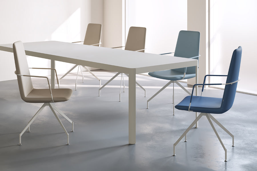 Zone 5 Prongs Office Chair by B&T, showing zone 5 prongs office chairs in live shot.
