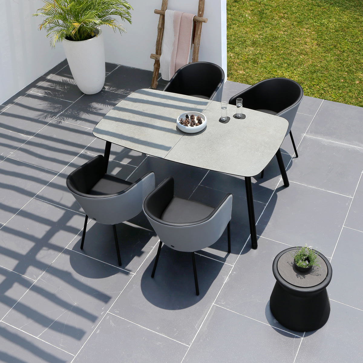 Zupy HPL 65" - 85" Extension Table by Mamagreen, showing zupy hpl 65" - 85" extension table in live shot.