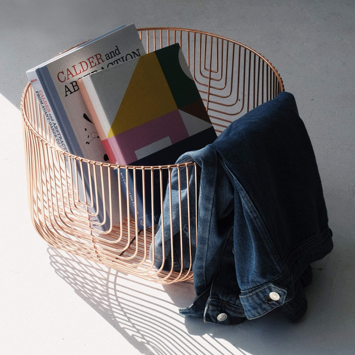 18" Bend Basket by Bend, showing 18" bend basket in live shot.