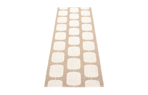 Sten Light Nougat & Vanilla Runner Rug by Pappelina - 2.25' x 6.5'.