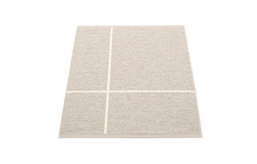 Fred Linen & Vanilla Runner Rug by Pappelina.