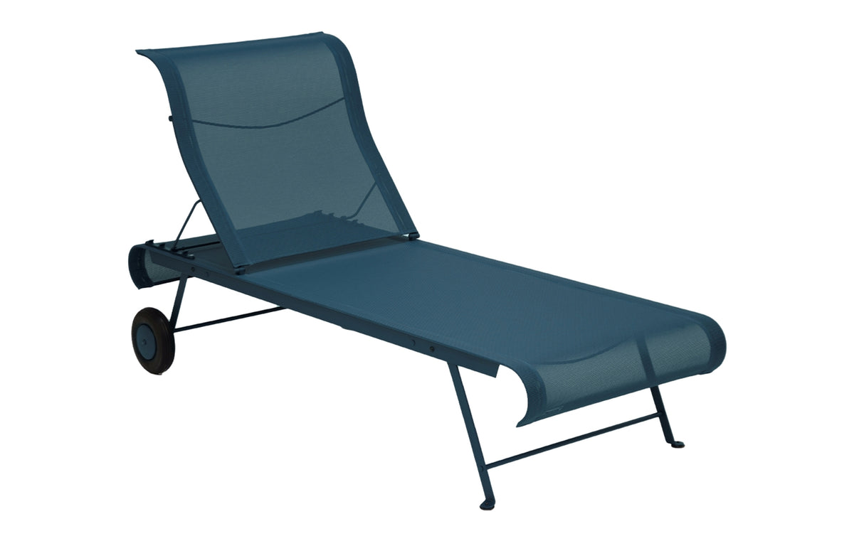Dune Sunlounger by Fermob - Acapulco Blue.