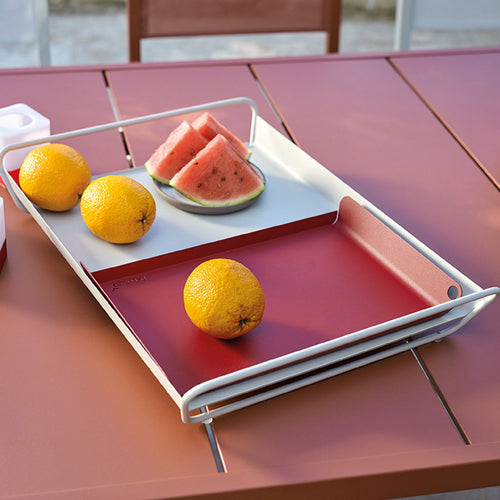 Alto Metal Tray by Fermob, showing metal tray in the live shot.