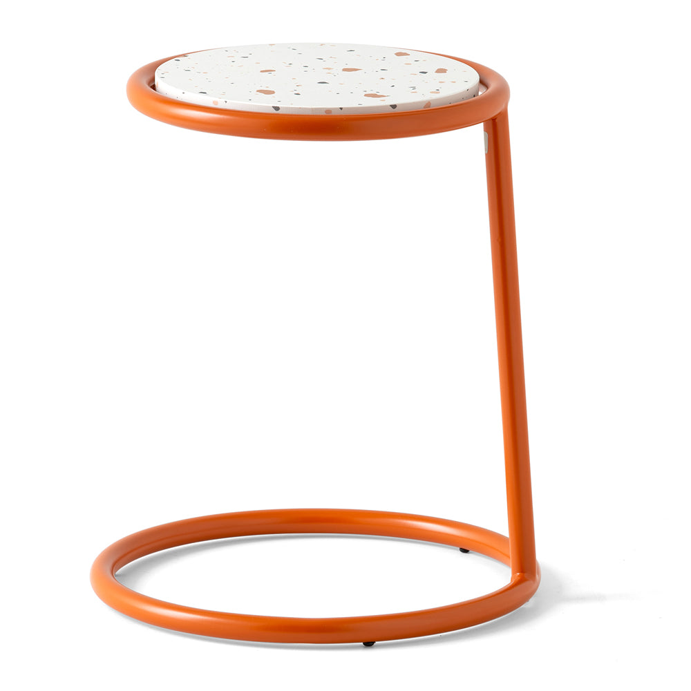 Kangoo Coffee Tables by Connubia, showing side view of kangoo coffee tables.