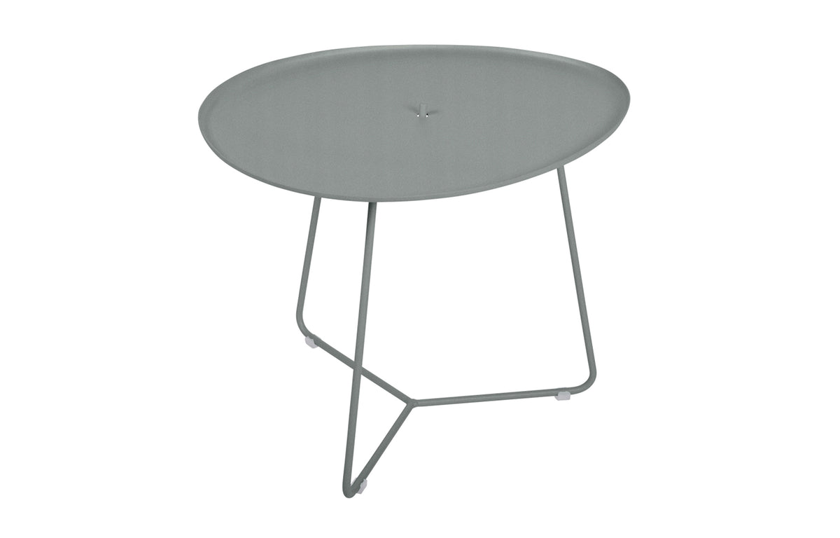 Cocotte Low Table with Removable Tray by Fermob - Lapilli Grey.