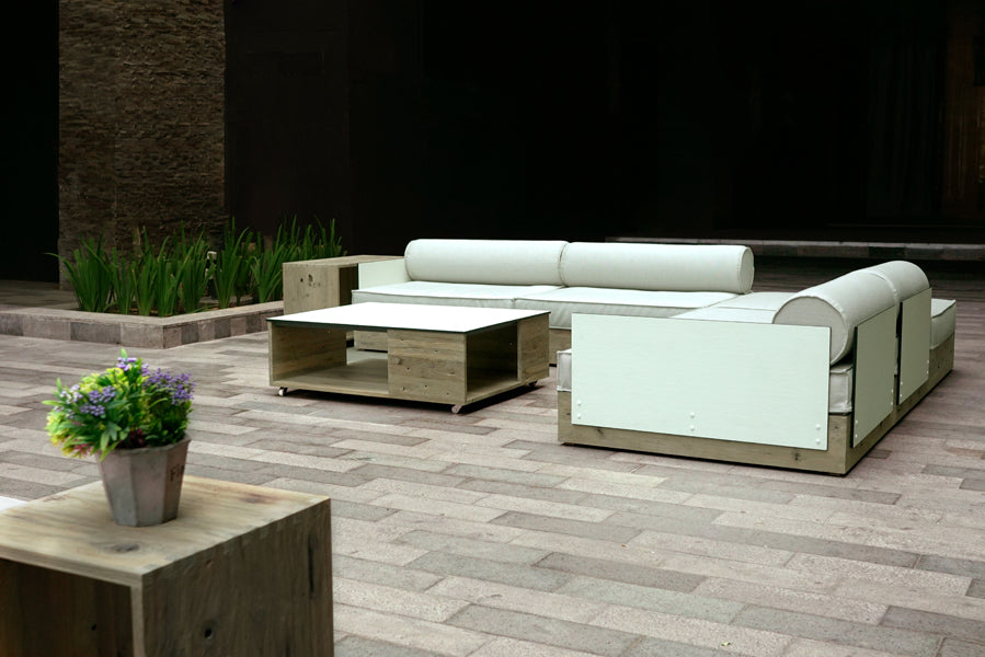 Aiko Multifit Table by Mamagreen, showing aiko multifit table in live shot.