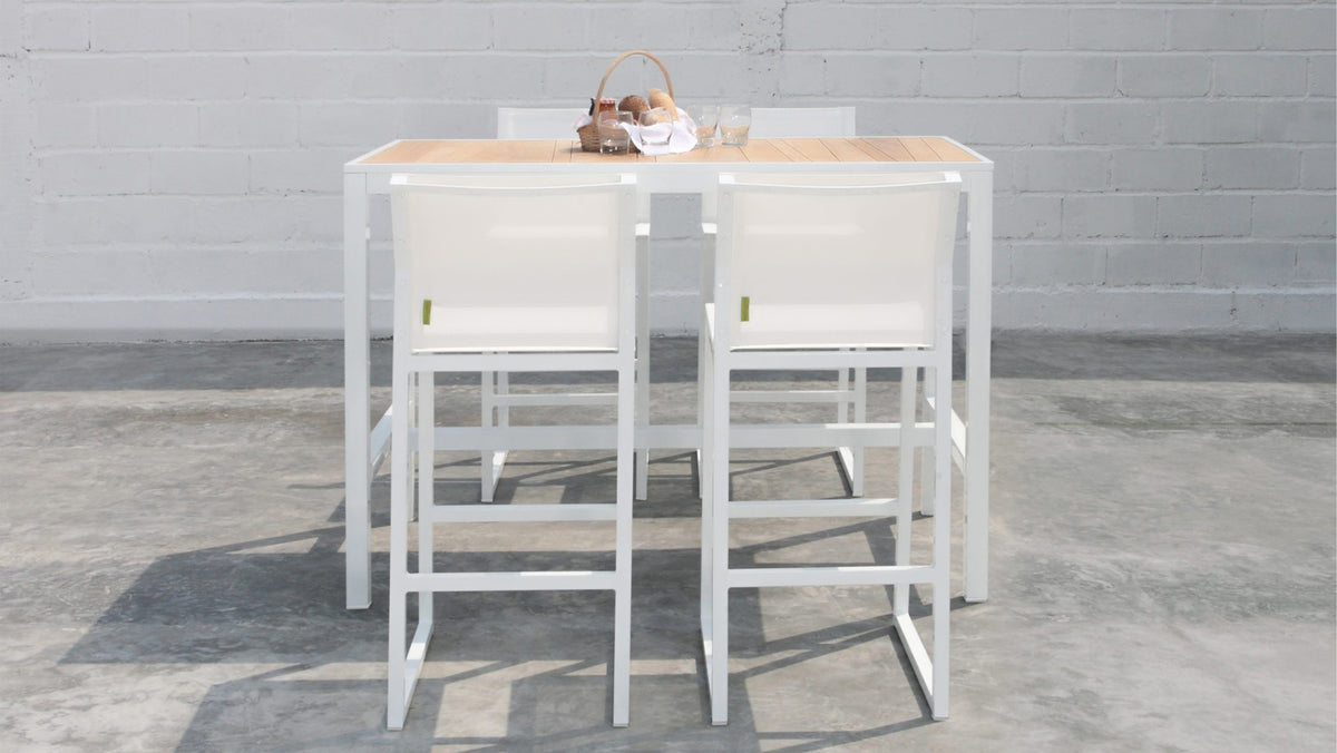 Allux Bar Chair by Mamagreen, showing allux bar chair in the live shot.