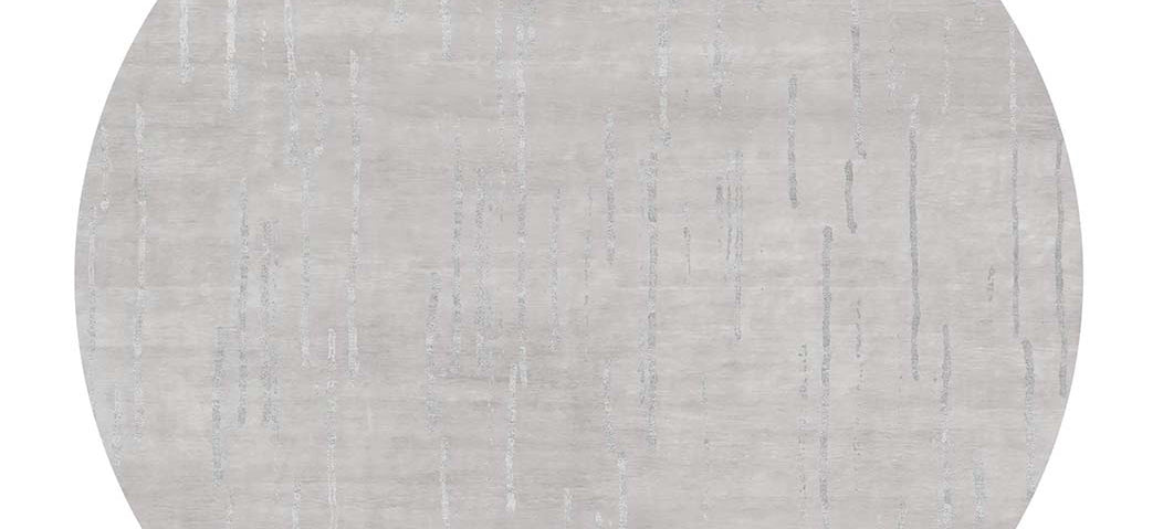 Amawago AO60 Rug by Second Studio, showing closeup view of amawago ao60 rug by second studio in grey & silver.