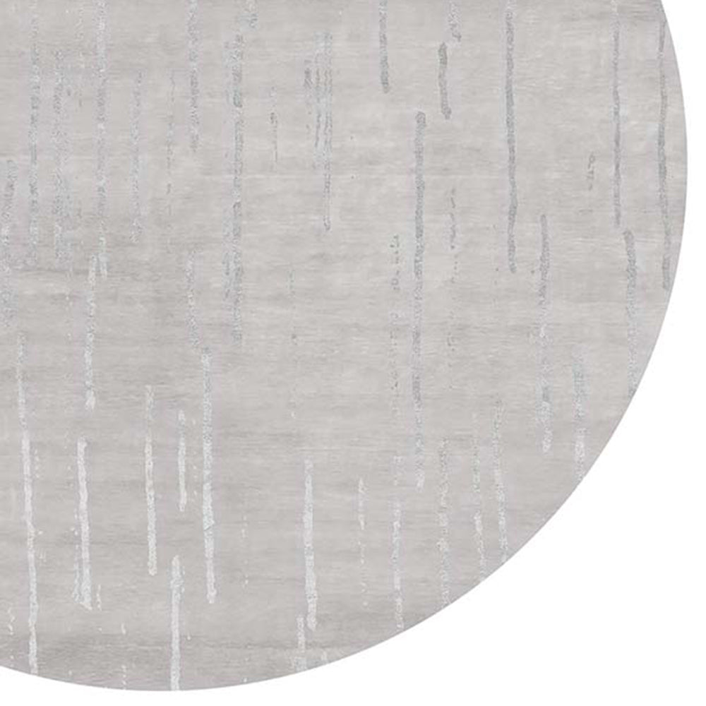Amawago AO60 Rug by Second Studio, showing closeup view of amawago ao60 rug by second studio in grey & silver.