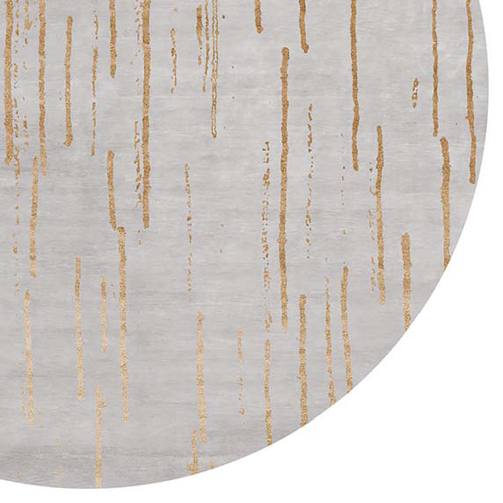 Amawago AO62 Rug by Second Studio, showing closeup view of amawago ao62 rug by second studio in grey & gold.