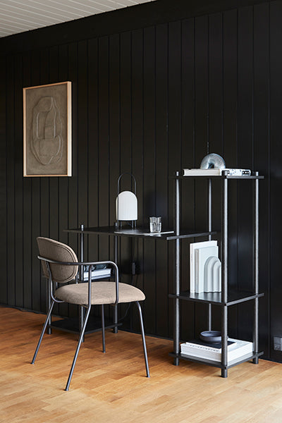 Arkiv Bookend by Woud, showing arkiv bookend in live shot.