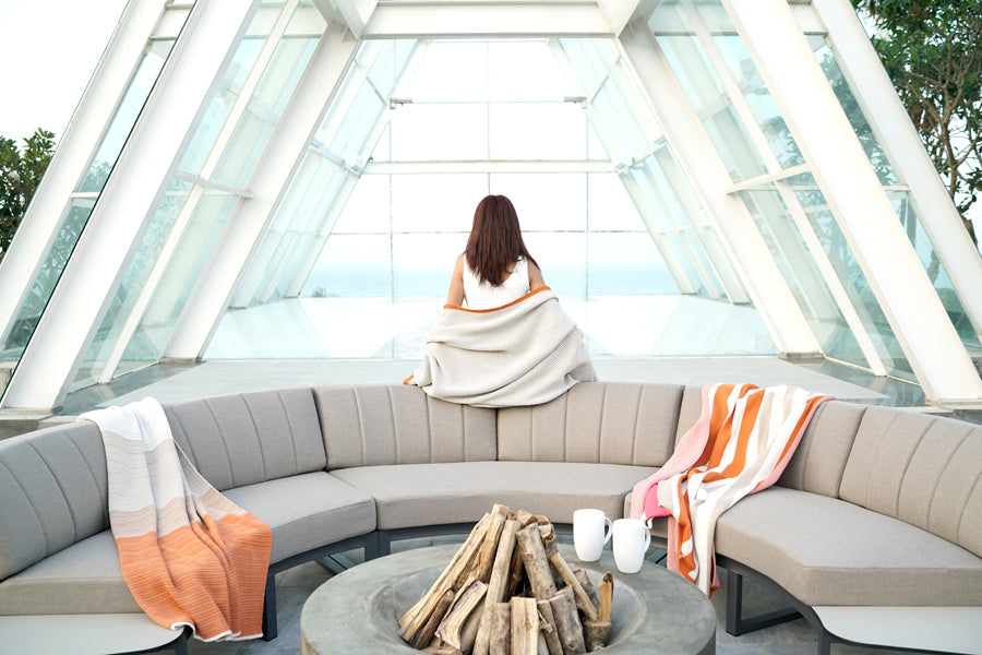 Babbo Sectional Seat by Mamagreen, showing babbo sectional seat in live shot.