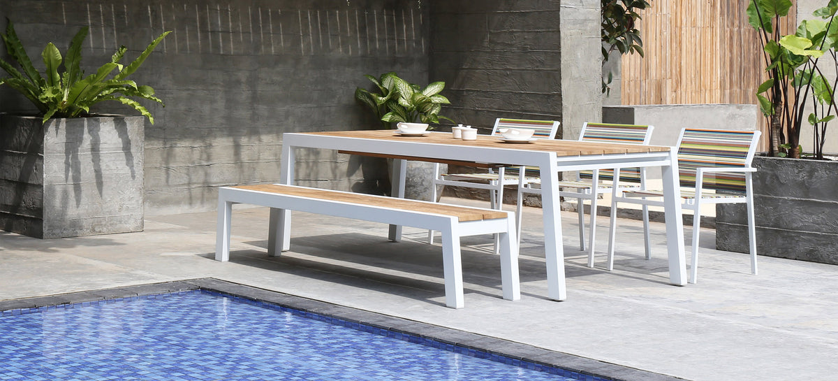 Baia Teak Aluminum Bench by Mamagreen, showing baia teak aluminum bench in live shot.