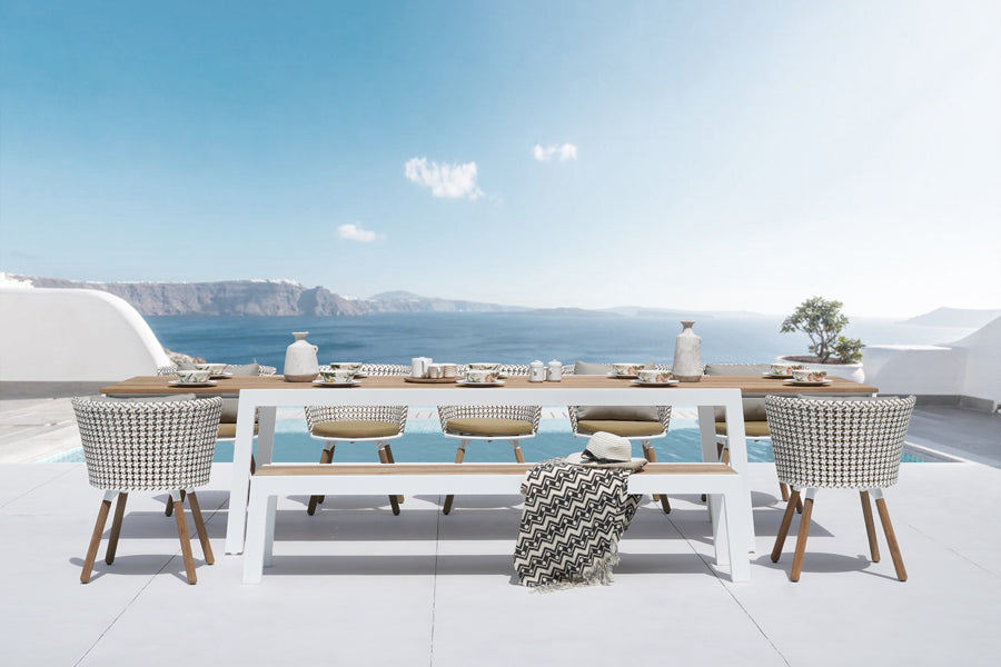 Baia Teak Aluminum Bench by Mamagreen, showing baia teak aluminum bench in live shot.