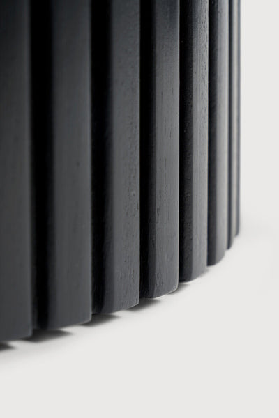 Black Waste Paper Basket by Ethnicraft, showing closeup view of basket.