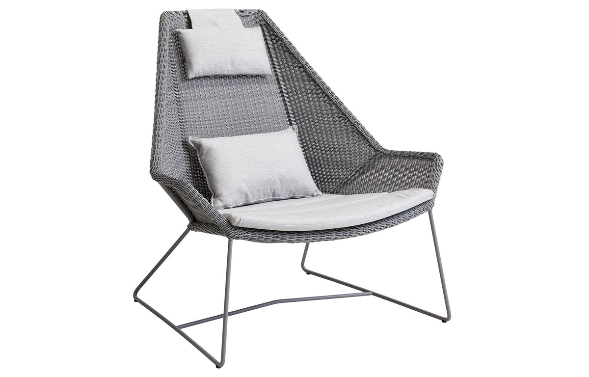Breeze Highback Chair by Cane-Line - Light Grey Fiber Weave, Light Grey Natte Cushion Set.