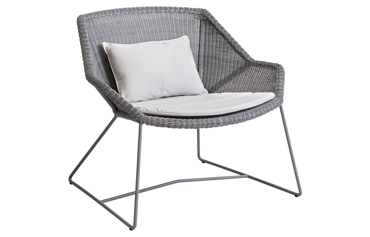 Breeze Lounge Chair by Cane-Line - Light Grey Fiber Weave, White Natte Cushion Set.