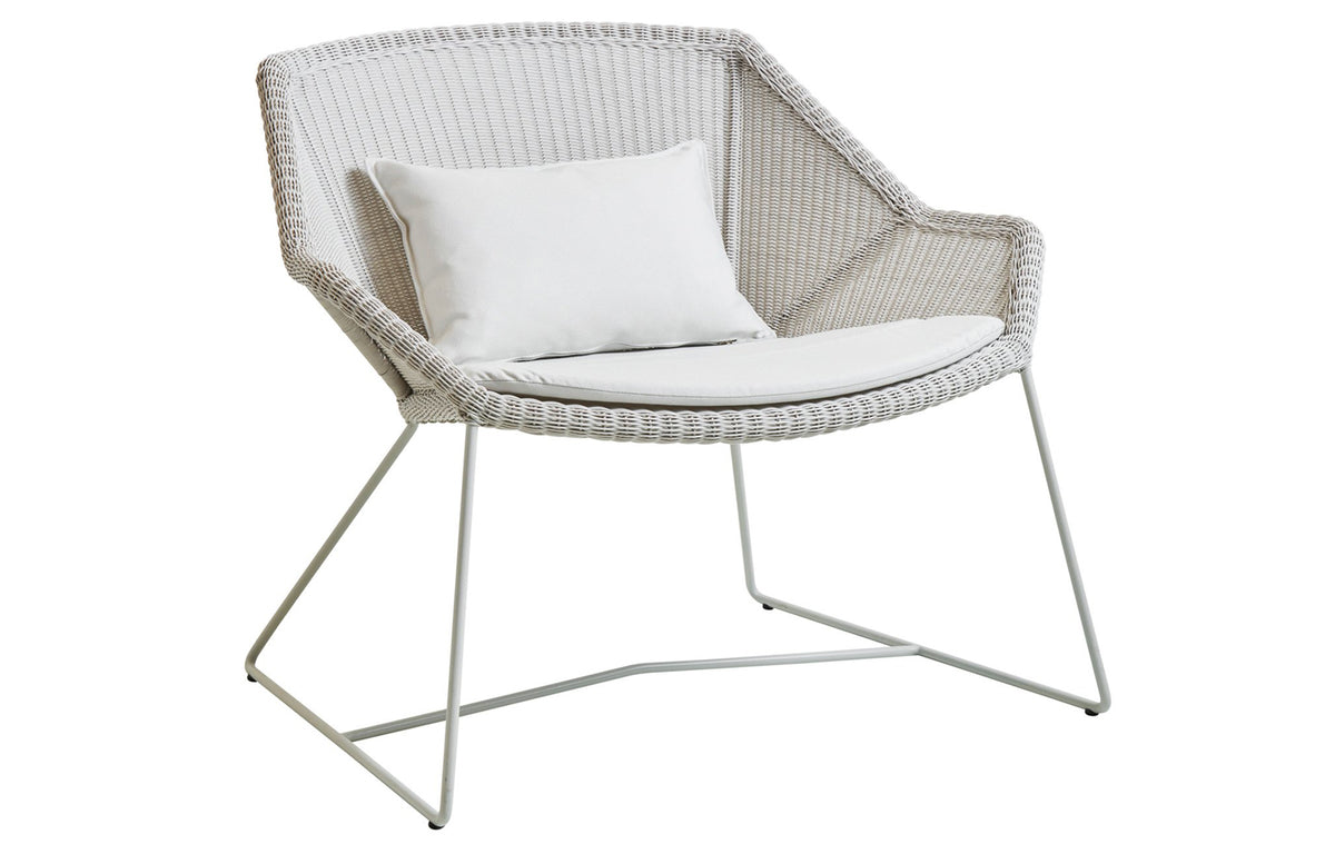 Breeze Lounge Chair by Cane-Line - White Grey Fiber Weave, White Natte Cushion Set.