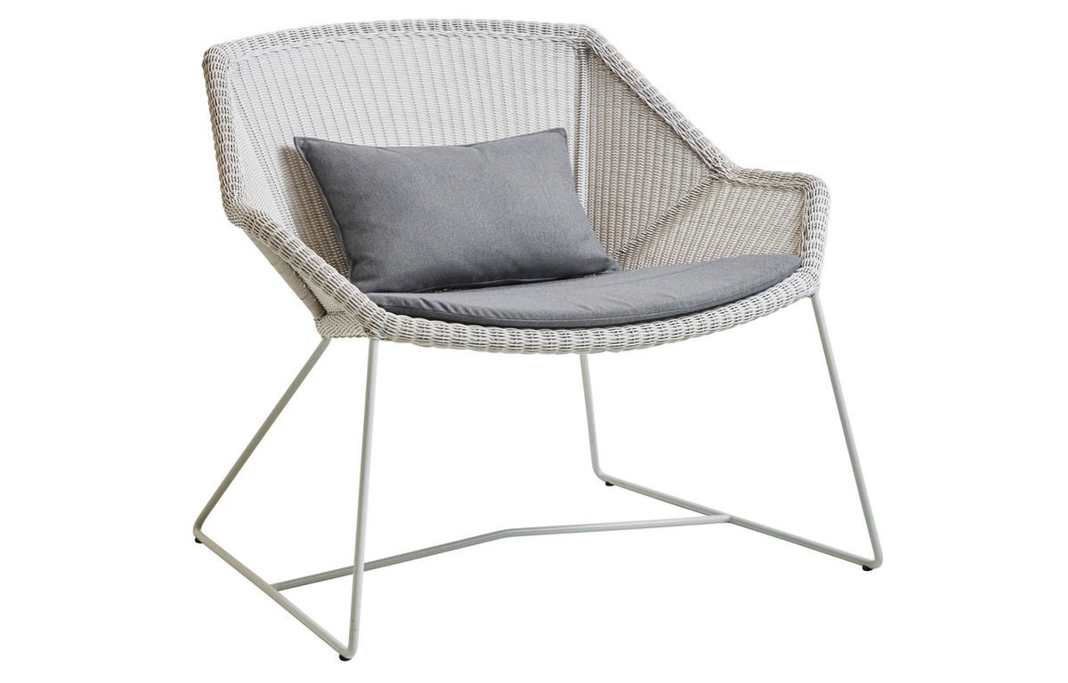 Breeze Lounge Chair by Cane-Line - White Grey Fiber Weave, Grey Natte Cushion Set.