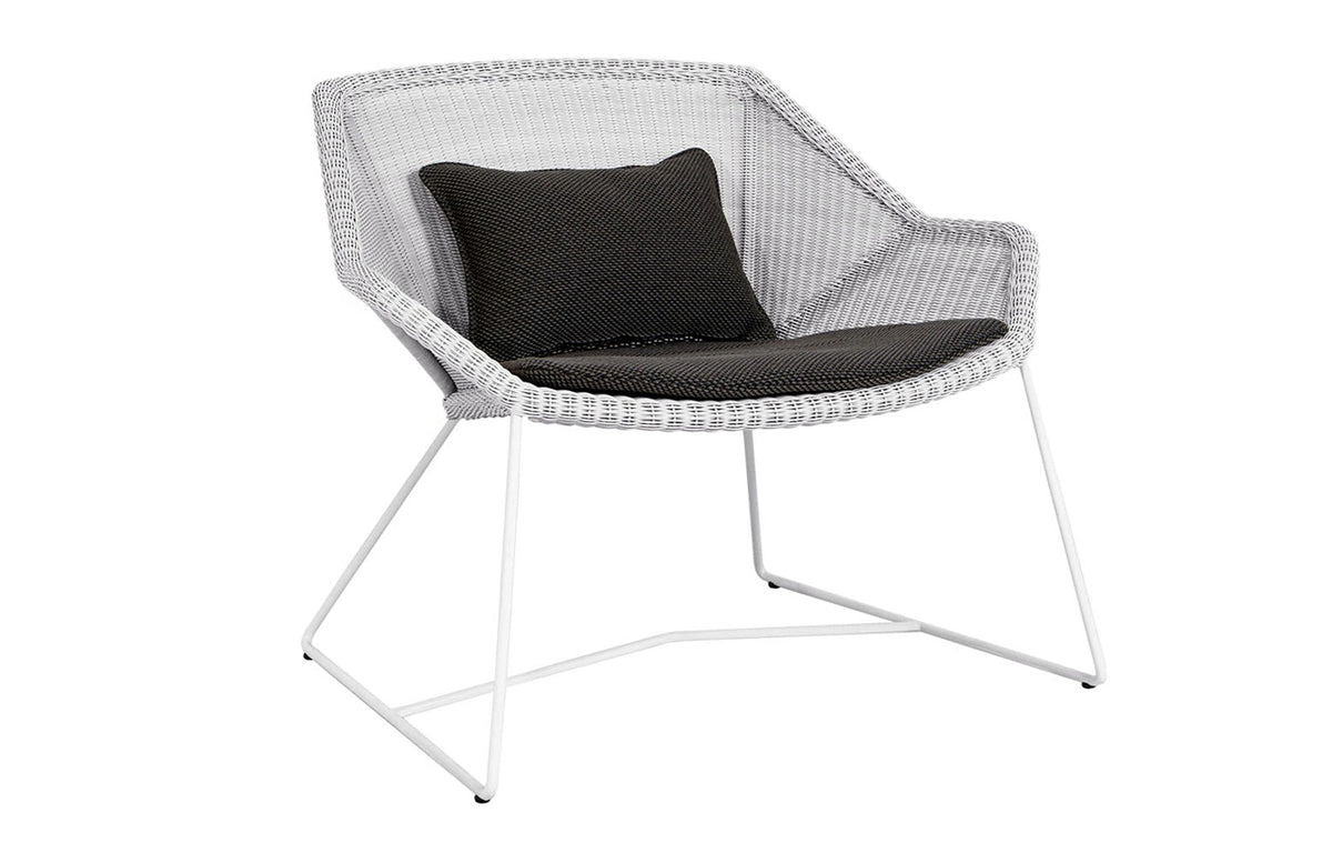 Breeze Lounge Chair by Cane-Line - White Grey Fiber Weave, Dark Grey Focus Cushion Set.