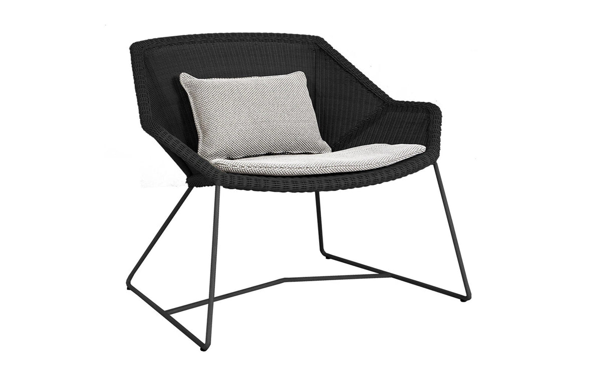 Breeze Lounge Chair by Cane-Line - Black Fiber Weave, Light Grey Focus Cushion Set.