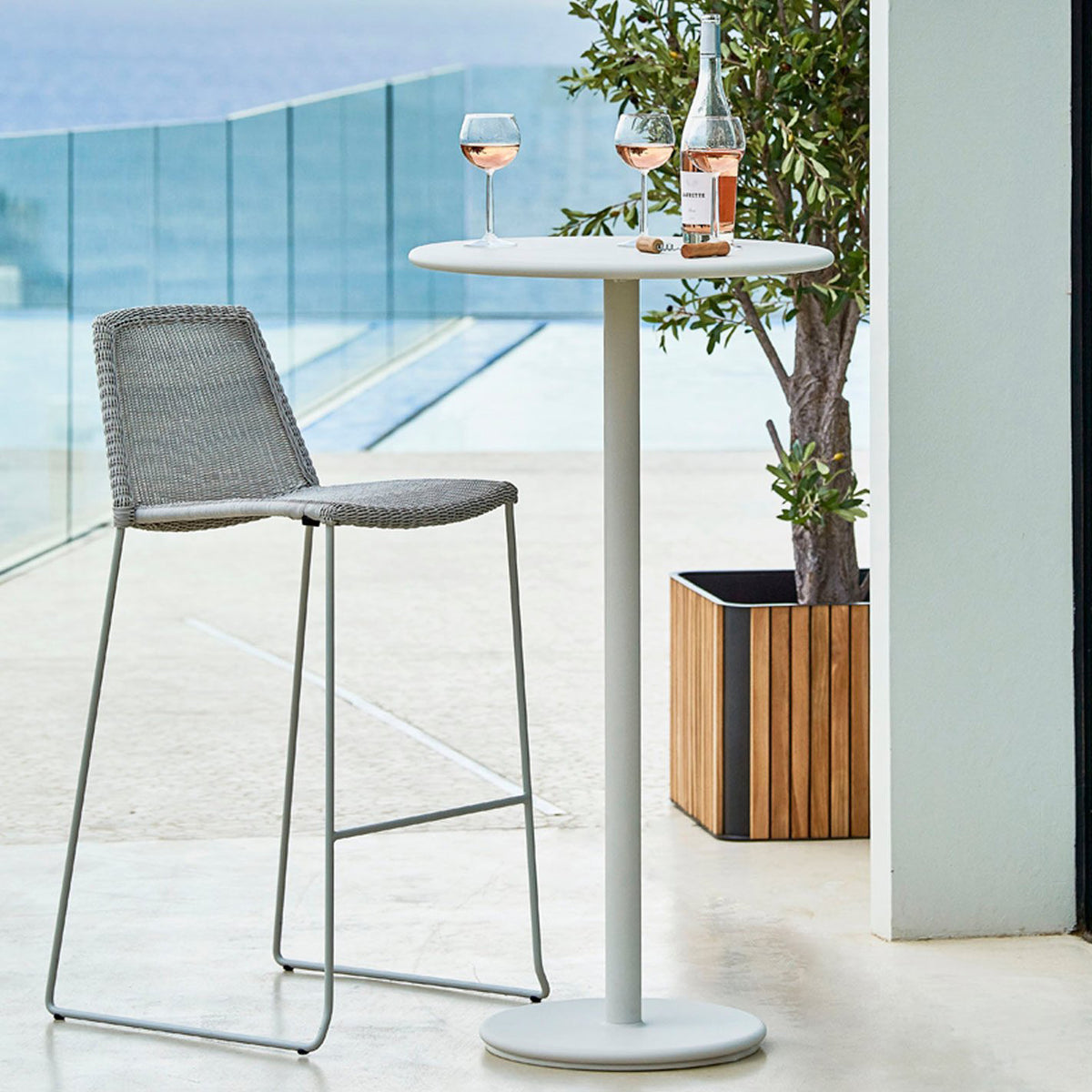 Breeze Stackable Bar Chair – Viesso