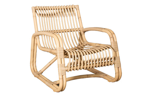 Curve Outdoor Lounge Chair by Cane-line - Natural Rattan Frame/Weave.