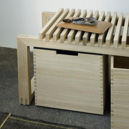 Cutter Bench by Skagerak, showing cutter bench in live shot.
