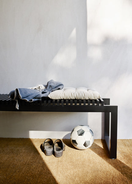 Cutter Bench by Skagerak, showing cutter bench in live shot.