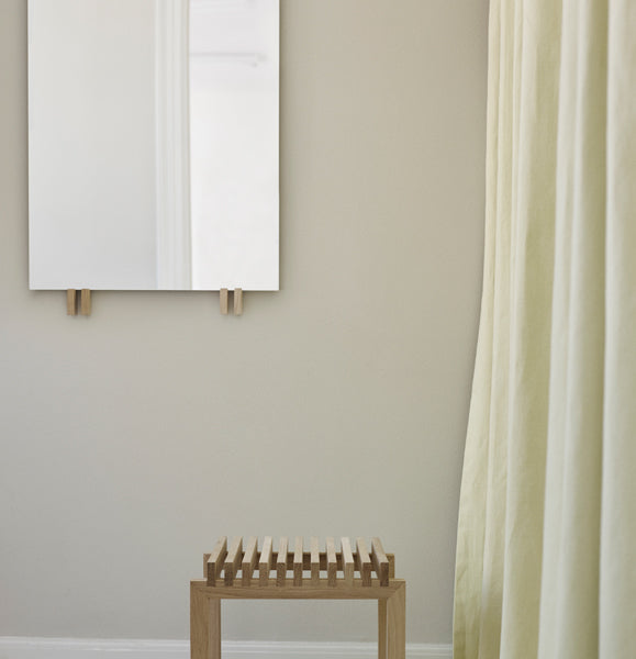 Cutter Mirror by Skagerak, showing cutter mirror in live shot.