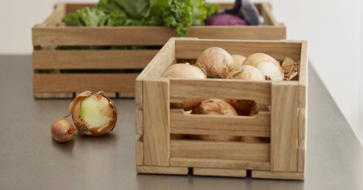 Dania Box by Skagerak, showing dania box in live shot.