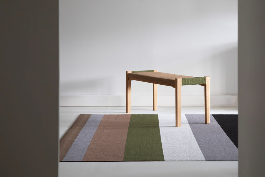 Detalji Bench by Nikari, showing detalji bench in live shot.