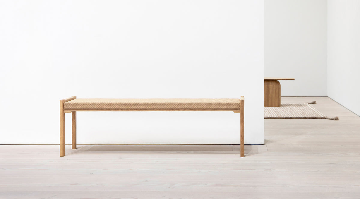 Detalji Bench by Nikari, showing detalji bench in live shot.
