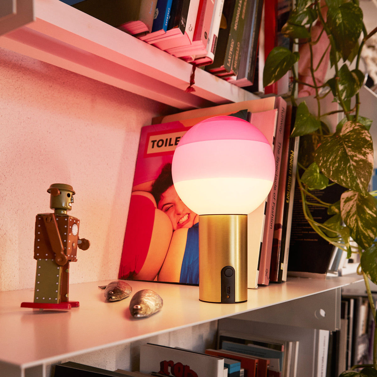 Dipping Portable Lamp by Marset, showing dipping portable lamp in live shot.