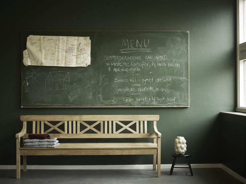 Drachmann Bench by Skagerak, showing drachmann bench in live shot.