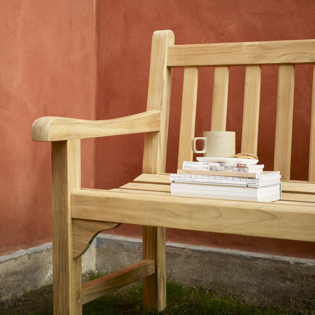England Bench by Skagerak, showing closeup view of england bench in live shot.