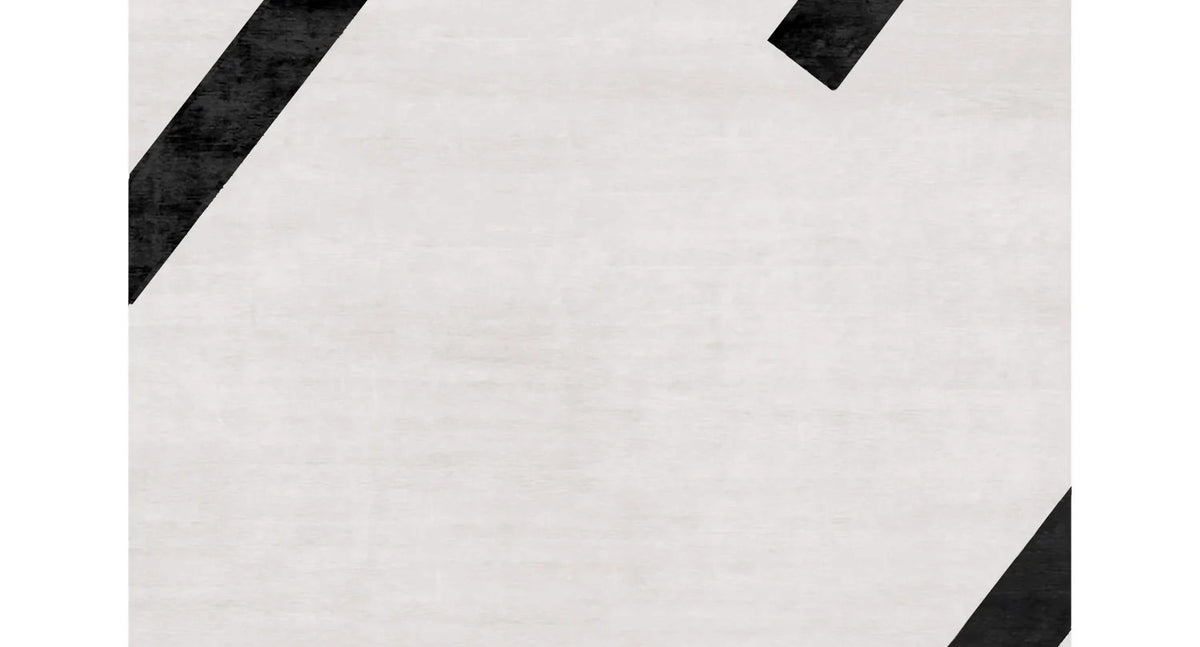 Escolca EA100 Rug by Second Studio, showing closeup view of escolca ea100 rug by second studio in cream & black.
