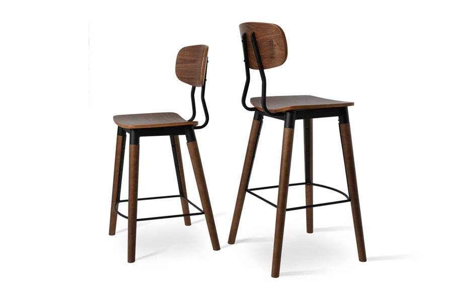 Esedra Stools by SohoConcept, showing counter/bar stools together.