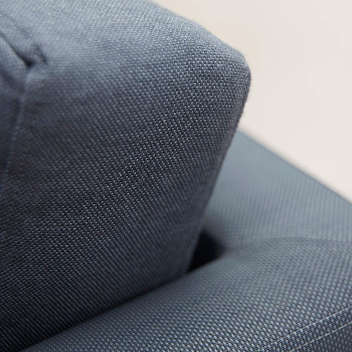Flex Single Seater Module by Cane-Line, showing closeup view of flex single seater module in live shot.