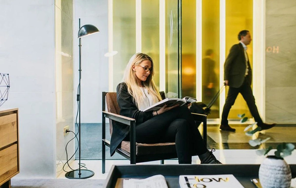Funiculi Floor Lamp by Marset, showing funiculi floor lamp in live shot.
