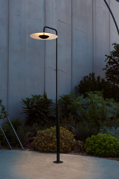 Ginger 60 Lamppost Outdoor Light by Marset, showing ginger 60 lamppost outdoor light in live shot.