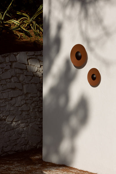 Ginger IP65 LED Outdoor Wall/Ceiling Light by Marset, showing ginger ip65 led outdoor wall/ceiling light in live shot.