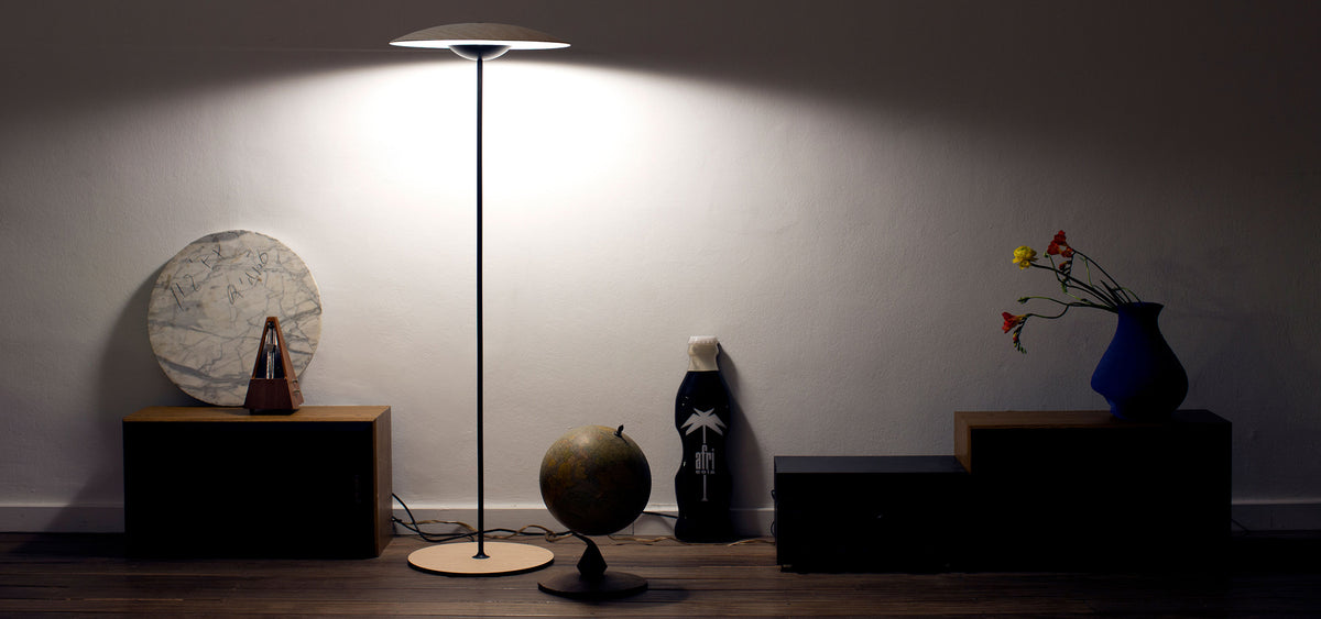 Ginger P Floor Lamp by Marset, showing ginger p floor lamp in live shot.