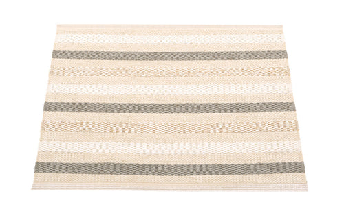 Grace Cream Runner Rug by Pappelina.