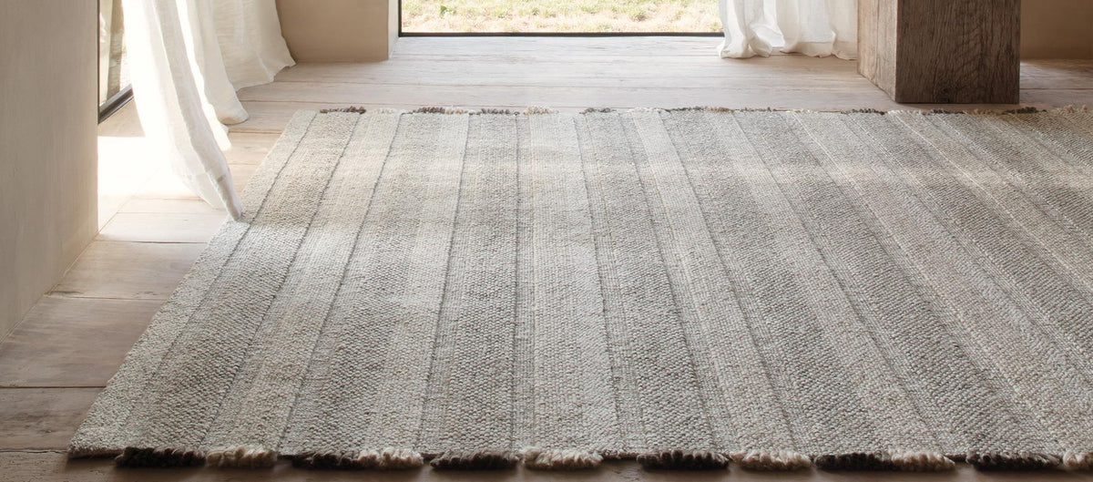 Grade 241.001.900 Hand Woven Rug by Ligne Pure, showing grade hand woven rug in live shot.